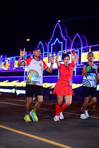 BIB: 42072, 41204
                            <button type="button" onclick="openModal(22896768)" class="btn btn-primary btn-sm float-right btn-popup" data-toggle="modal" data-target=".modal-high-quality">
                        <i class="fas fa-shopping-cart"></i> Add to Cart
                    </button>
                                            <button type="button" onclick="isThisMe(22896768, true)" class="btn btn-success btn-sm float-right btn-popup btn-isme hidden" data-toggle="tooltip" data-placement="bottom" title="นี่คือรูปของคุณใช่ไหม คลิกที่นี่เพื่อเอาเข้าอัลบั้ม">
                        <i class="fas fa-plus"></i> Add to album
                    </button>
                    <button type="button" onclick="isThisMe(22896768, false)" class="btn btn-warning btn-sm float-right btn-popup btn-isnotme hidden">
                        <i class="fas fa-ban"></i> Remove from album
                    </button>